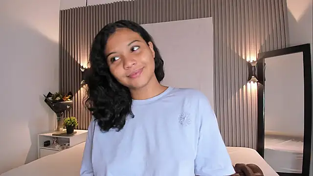 Zafiiraa online show from 12-02-25, 11:59