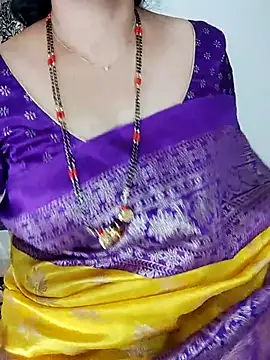 Snapshot of Indian_desi_wife chatting on 07-04-26, 02:18 Indian desi wife online show from 07-04-26, 02:18