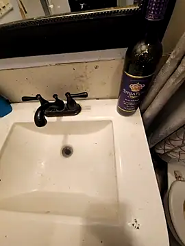 Snapshot of studda27 chatting on 09-23-25, 09:18 studda27 online show from 09-23-25, 09:18