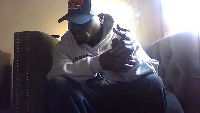 Snapshot of Daddy_hook chatting on 01-18-26, 07:17 Daddy hook online show from 01-18-26, 07:17