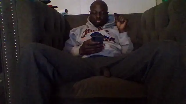 Snapshot of Daddy_hook chatting on 01-19-26, 07:23 Daddy hook online show from 01-19-26, 07:23