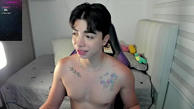 santy7v7 online show from 11-09-25, 01:42