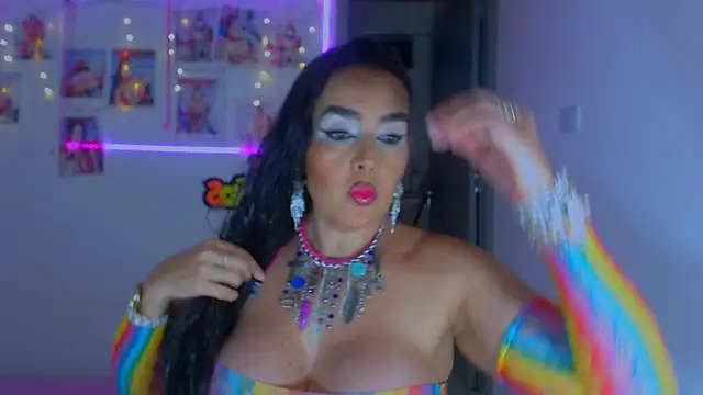 Snapshot of sweet_vanessa_22 chatting on 01-25-25, 03:09 sweet vanessa 22 online show from 01-25-25, 03:09