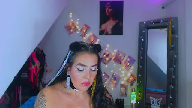 Snapshot of sweet_vanessa_22 chatting on 02-27-25, 06:40 sweet vanessa 22 online show from 02-27-25, 06:40