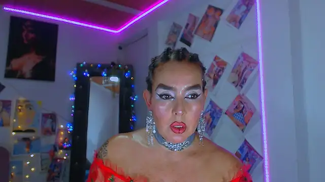 Snapshot of sweet_vanessa_22 chatting on 11-03-25, 04:14 sweet vanessa 22 online show from 11-03-25, 04:14