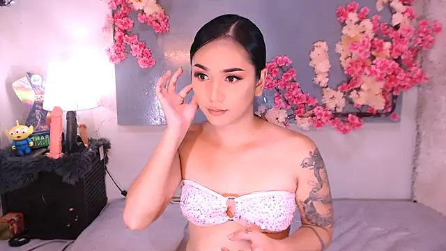 Oriental Tiara online show from 10-06-25, 06:11