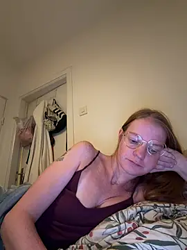 Snapshot of jannis1992 chatting on 04-04-26, 03:38 jannis1992 online show from 04-04-26, 03:38