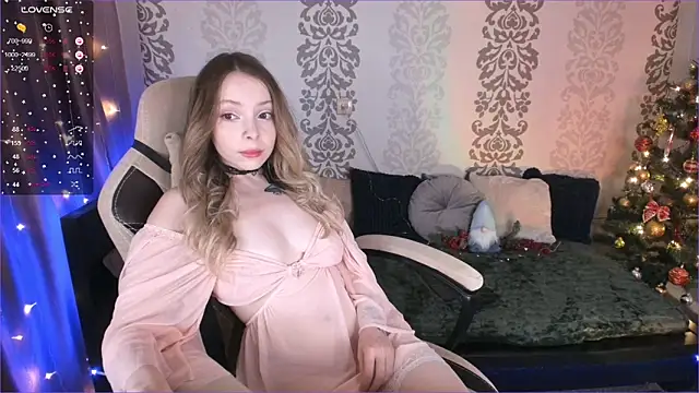 Snapshot of Gentle_Tiffany chatting on 01-13-25, 01:39 Gentle Tiffany online show from 01-13-25, 01:39