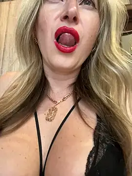 Kittenforyou online show from 01-07-25, 01:14