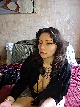 Moxxxie online show from 02-10-26, 01:15