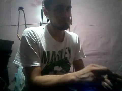 Wero4200 online show from 09-11-25, 07:19