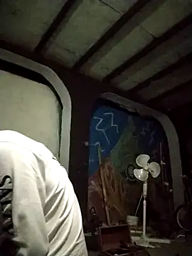 Wero4200 online show from 10-24-25, 08:55