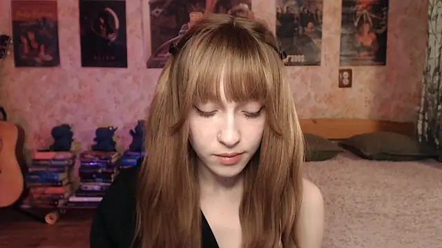 Friendly Ellie online show from 03-10-26, 12:26