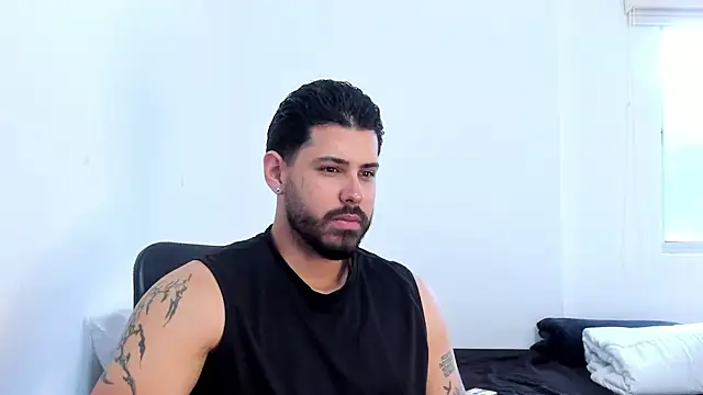 Justyn Torres online show from 11-25-25, 11:54