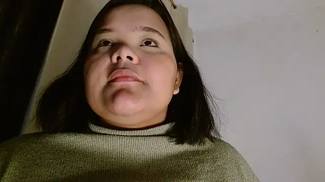 Snapshot of sexychubby___ chatting on 12-06-24, 05:42 sexychubby    online show from 12-06-24, 05:42