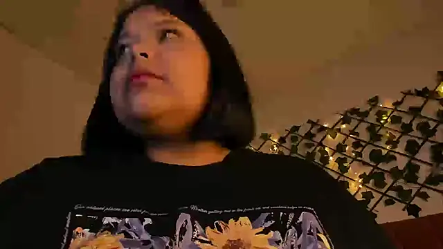 Snapshot of sexychubby___ chatting on 02-23-25, 10:49 sexychubby    online show from 02-23-25, 10:49