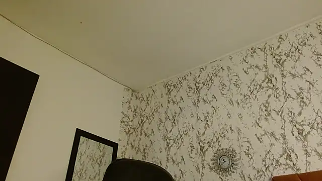 Snapshot of sexychubby___ chatting on 10-10-25, 08:30 sexychubby    online show from 10-10-25, 08:30