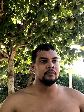 Snapshot of ElsecretodeBruno chatting on 11-26-25, 07:15 ElsecretodeBruno online show from 11-26-25, 07:15