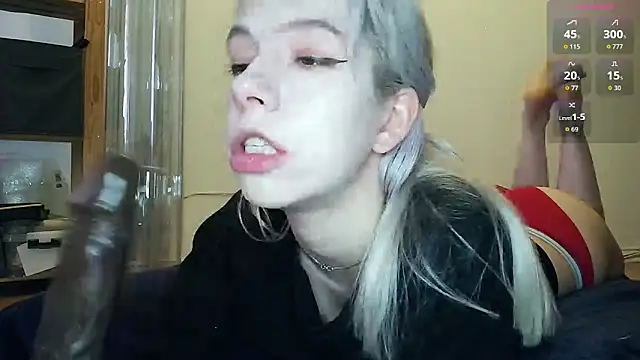 Snapshot of cruellagoth666 chatting on 05-14-26, 02:02 cruellagoth666 online show from 05-14-26, 02:02