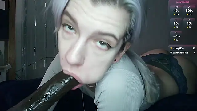 Snapshot of cruellagoth666 chatting on 05-25-26, 12:44 cruellagoth666 online show from 05-25-26, 12:44