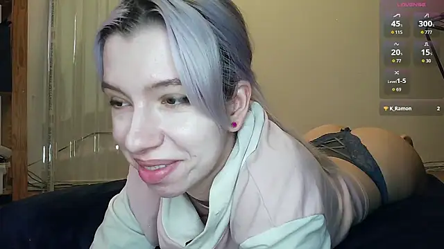 Snapshot of cruellagoth666 chatting on 06-09-26, 12:06 cruellagoth666 online show from 06-09-26, 12:06