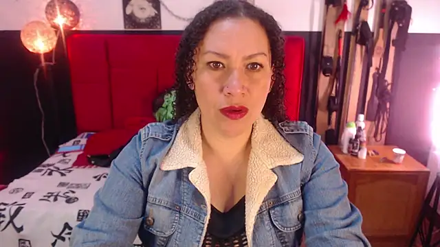 Snapshot of ADELHEY_RAN chatting on 12-28-24, 01:28 ADELHEY RAN online show from 12-28-24, 01:28