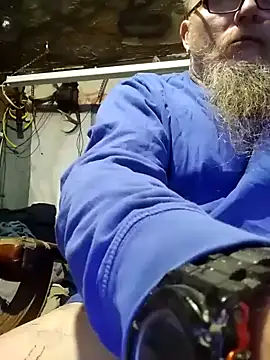 Kevinmc1d online show from 10-19-25, 06:30