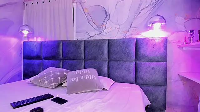 Snapshot of IvySanders1 chatting on 02-02-25, 03:10 IvySanders1 online show from 02-02-25, 03:10