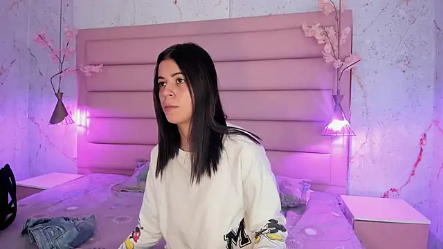 Snapshot of IvySanders1 chatting on 11-05-25, 01:00 IvySanders1 online show from 11-05-25, 01:00