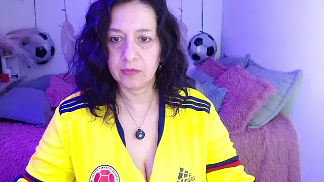 camilalatti online show from 06-21-26, 12:35