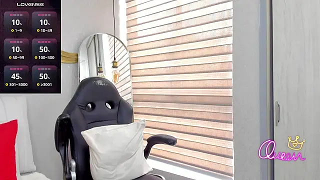 EmmaFerrary online show from 01-13-26, 04:12