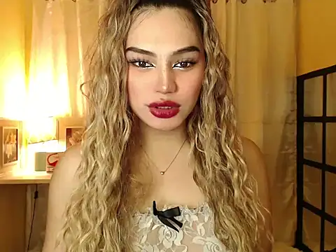 Snapshot of ObsessionAmber chatting on 10-01-25, 05:24 ObsessionAmber online show from 10-01-25, 05:24