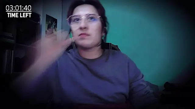 Snapshot of Scarlett_Sen chatting on 06-16-26, 05:15 Scarlett Sen online show from 06-16-26, 05:15