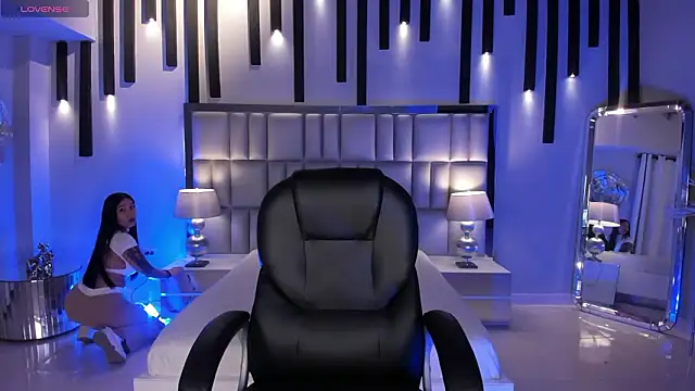 NickyLawson online show from 02-03-26, 04:10