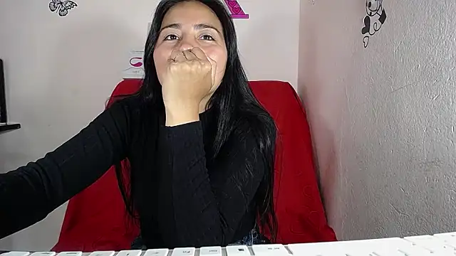 hanna girl21 online show from 03-07-25, 07:49