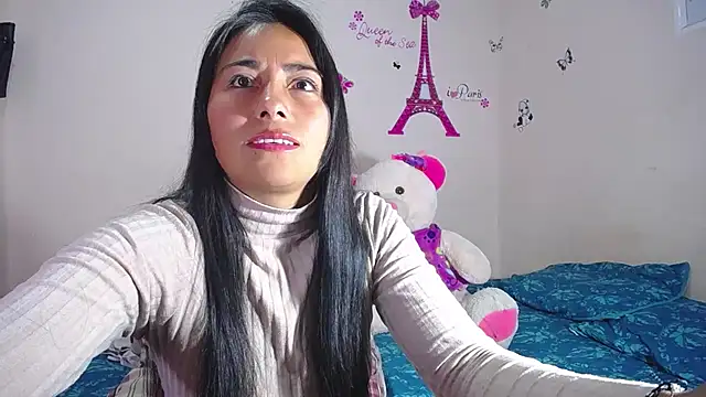 Snapshot of hanna_girl21 chatting on 04-30-26, 02:12 hanna girl21 online show from 04-30-26, 02:12