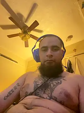 Snapshot of cnasty5621333 chatting on 11-08-25, 02:45 cnasty5621333 online show from 11-08-25, 02:45