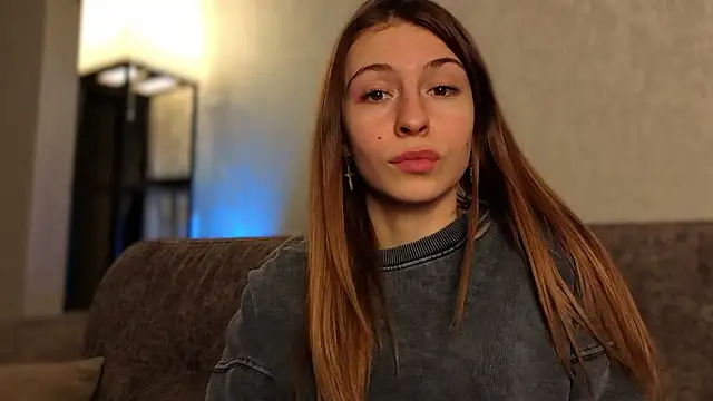 LovelyKatea online show from 02-05-26, 12:43