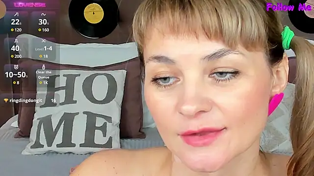 annasimonsj online show from 03-12-25, 04:08