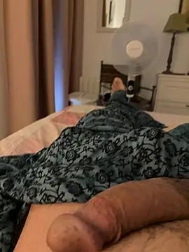 Snapshot of exhibcho chatting on 07-18-26, 01:37 exhibcho online show from 07-18-26, 01:37