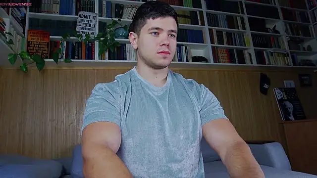 Snapshot of Arilas_ chatting on 09-28-25, 06:41 Arilas online show from 09-28-25, 06:41