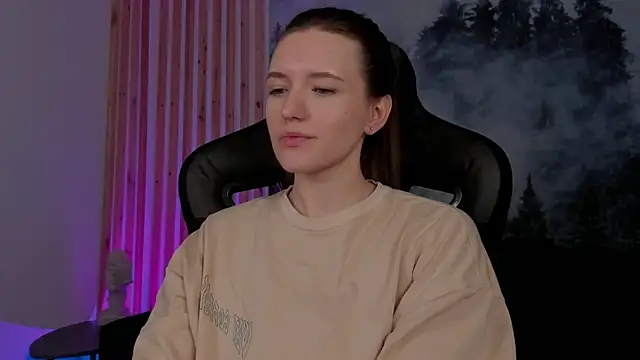 JennyDens online show from 12-17-24, 05:40