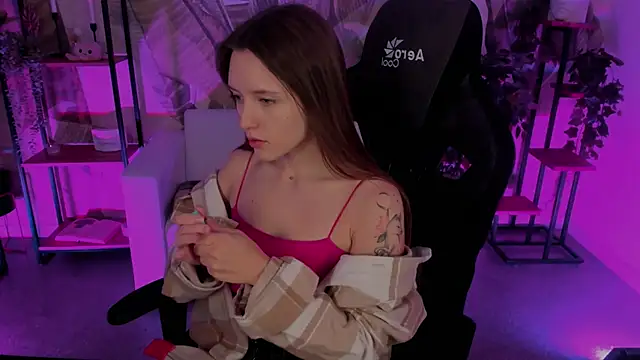 JennyDens online show from 12-23-24, 05:39