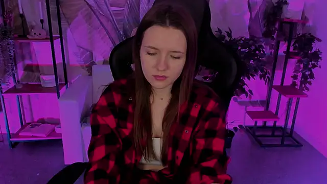 JennyDens online show from 12-27-24, 06:35