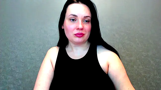 Snapshot of WorshipLilit chatting on 02-26-25, 06:00 WorshipLilit online show from 02-26-25, 06:00