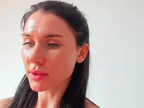 Cameron diazz online show from 01-14-26, 02:33