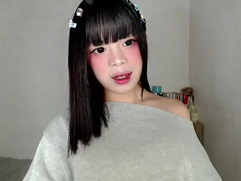 SweetCheska19 online show from 06-10-26, 07:46