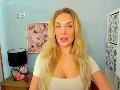 AulloraHoney online show from 12-02-24, 09:35