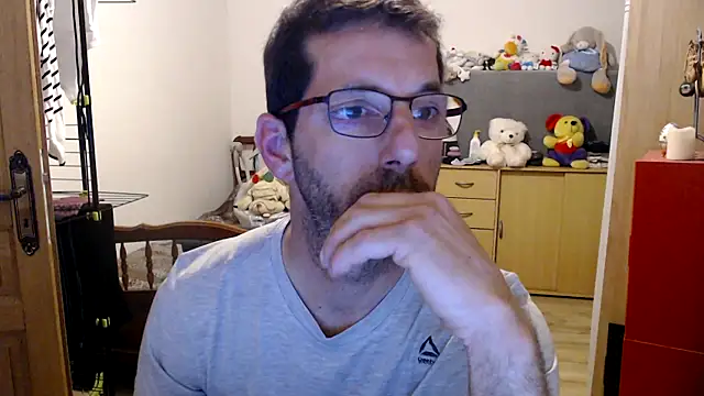 steph19x5 online show from 03-07-25, 06:43