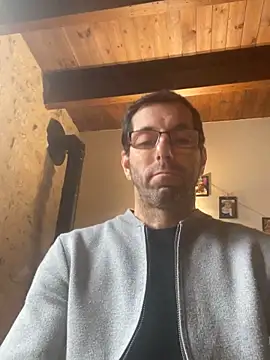 steph19x5 online show from 11-16-25, 08:53